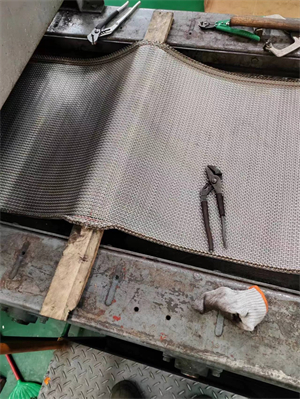 人字形網(wǎng)帶